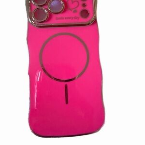 Vibrant Pink Phone Case with Gold Details.    iPhone 17 Pro Max